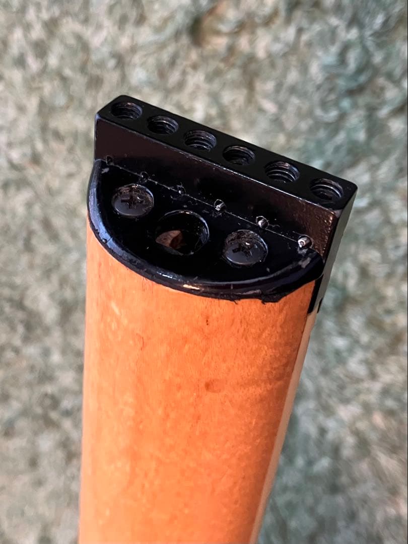 ヘッドレスギター