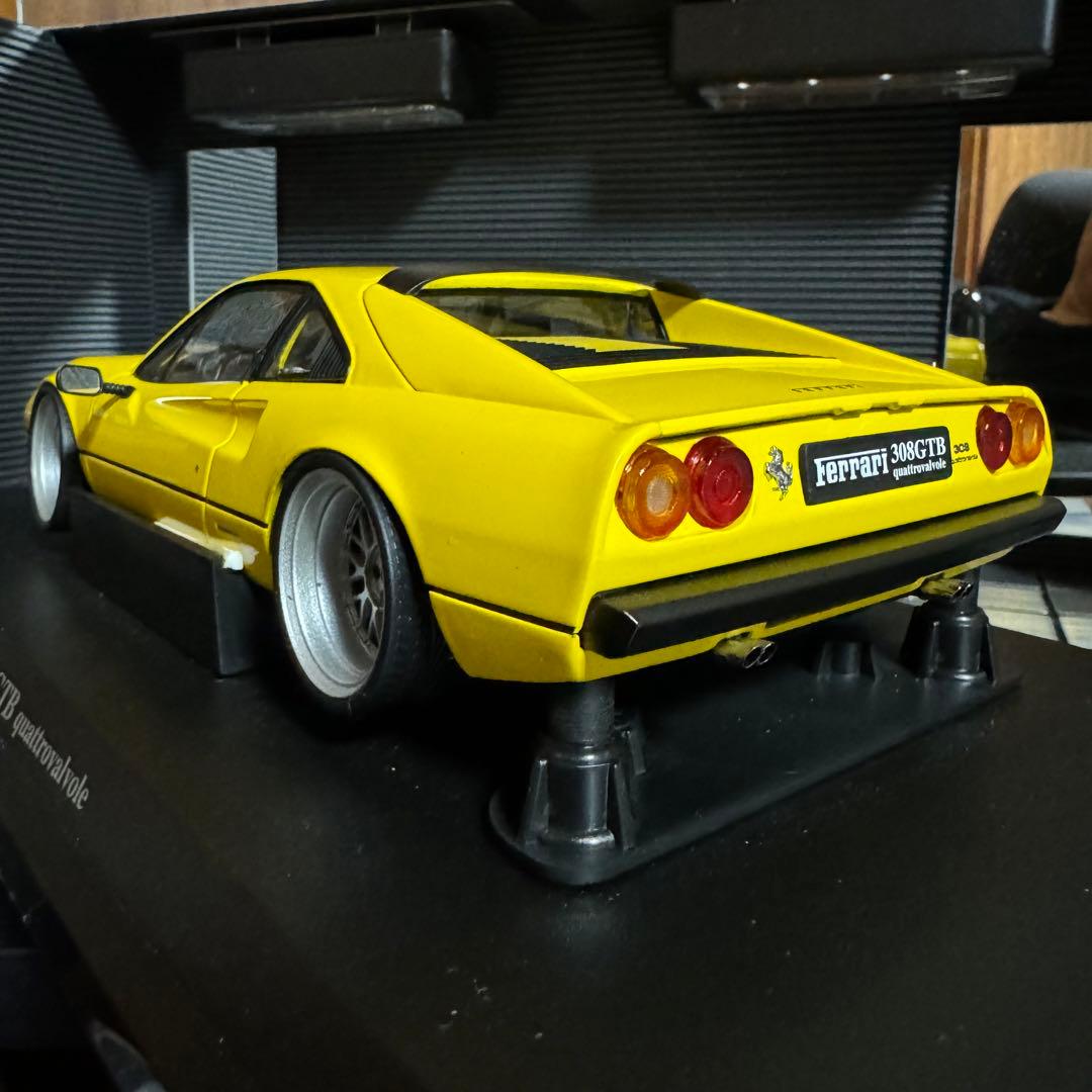 絶版 京商 1/18 フェラーリ 308GTB クワトロ カスタム仕様