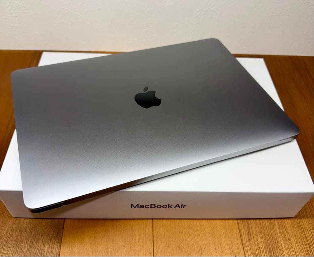 MacBook Air M1 13インチ スペースグレイ