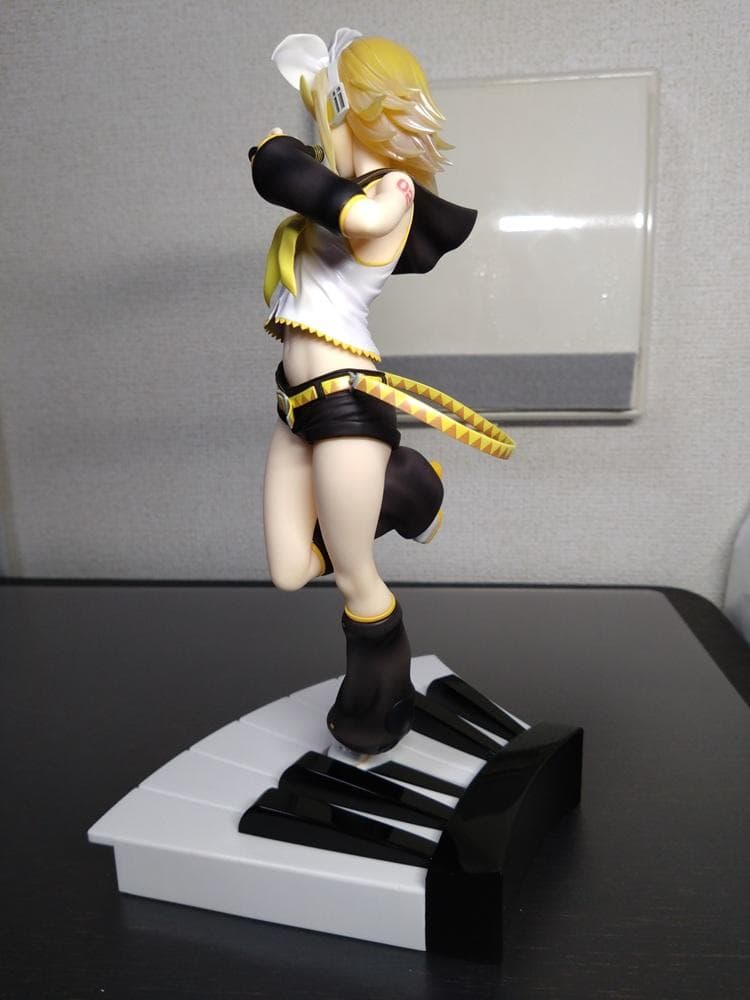 鏡音リン Tony Ver.　フィギュア　グッドスマイルカンパニー　グッスマ