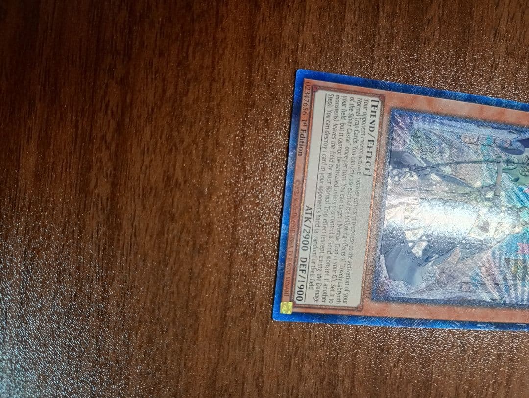 遊戯王　白銀の城のラビュリンス　コレクターズレア　英語版　1st