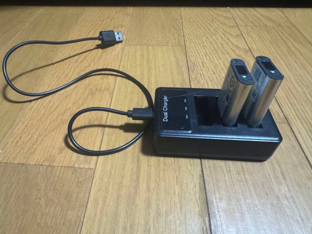 Sony ZV-1 デジタルカメラとグリップセット 1月15日23時までお値引き