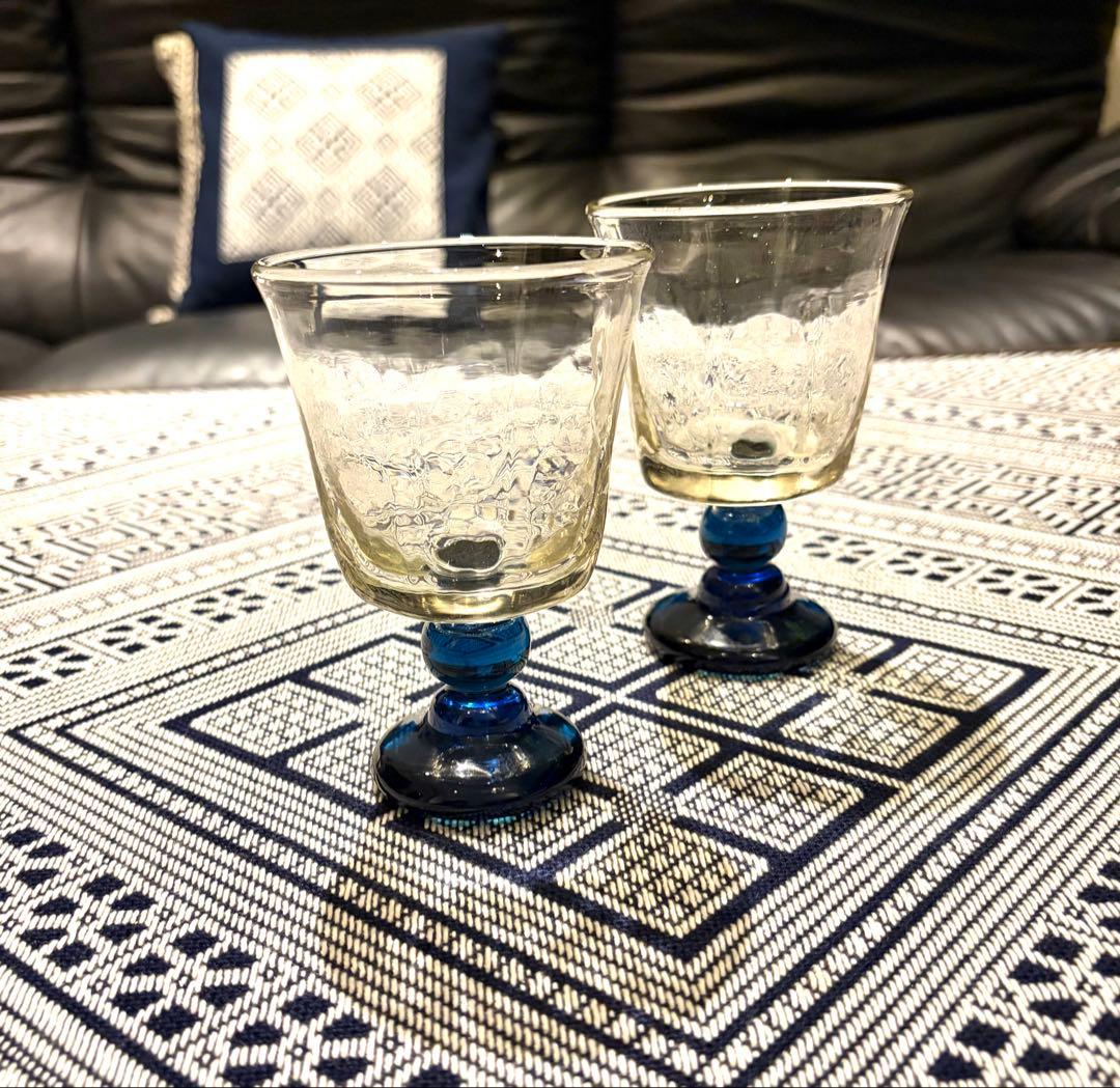 安土天平さん　ゴブレット台青　吹きガラス　2客