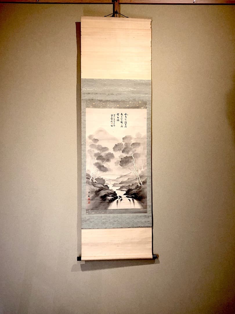 掛軸　加納鉄哉 賛「山色空濛・・」・大野呑州 山水画　絹本　箱合。