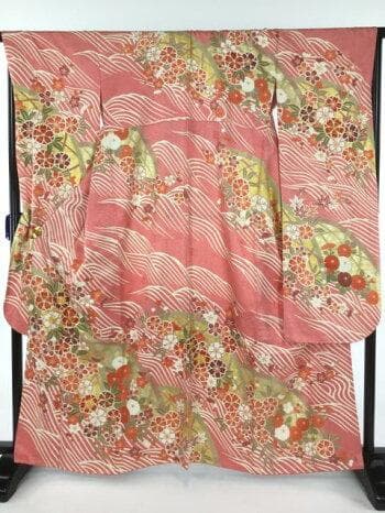 お値下げ！本加工☆豪華ピンク金駒刺繍振袖