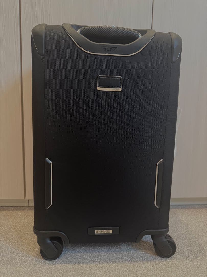 ⭐︎新品⭐︎Tumi インターナショナル・デュアル・アクセス・4ウィールキャリーオン