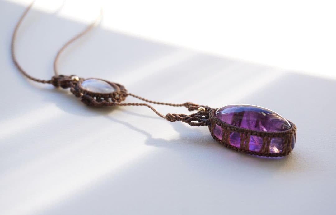 《H様お取り置き》夜明けの空の色　グラデーションアメジスト　マクラメ　ネックレス