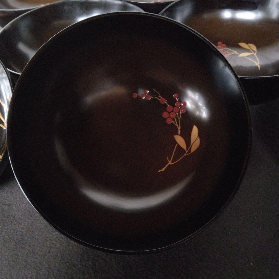 輪島塗り　お椀　蒔絵　南天