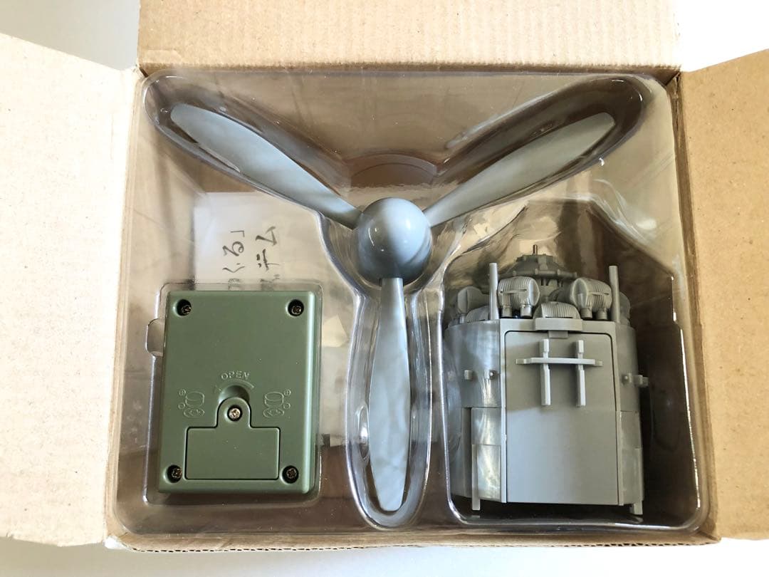 デアゴスティーニ 零戦をつくる プロペラ エンジンサウンドシステム＆専用台