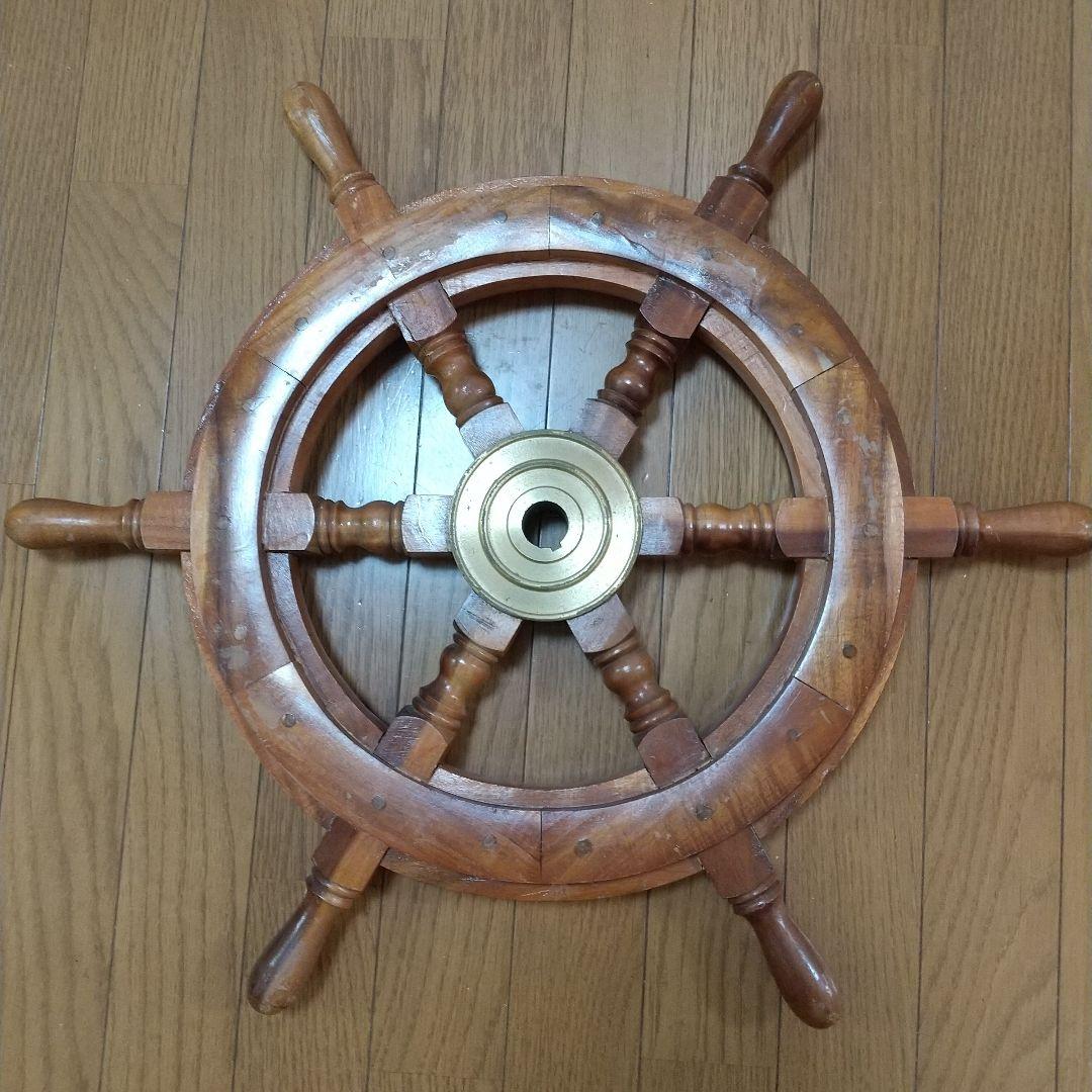船の舵