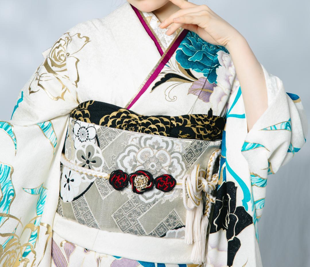 ♡Ⅴプロフ必読!!さま 専用≪美品≫正絹　振袖・長襦袢・帯のみ