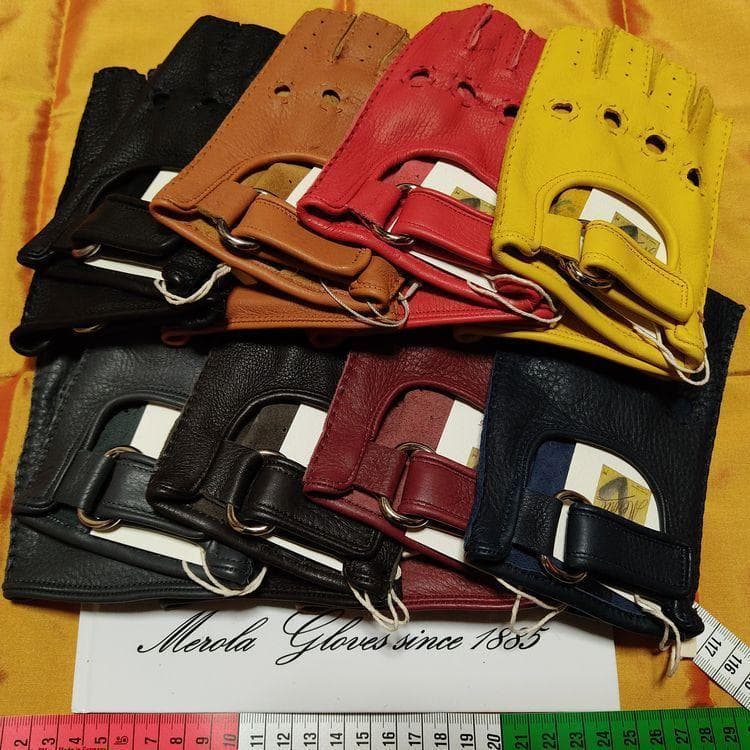メローラ ディアロッソ赤 指貫ドライビンググローブ フェラーリ別注元MEROLA