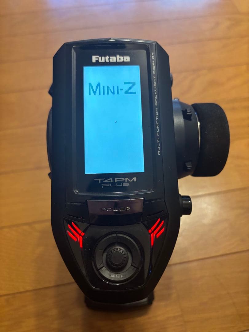 お*ん様 京商　ミニッツ初心者向けレディセット　ボディなし