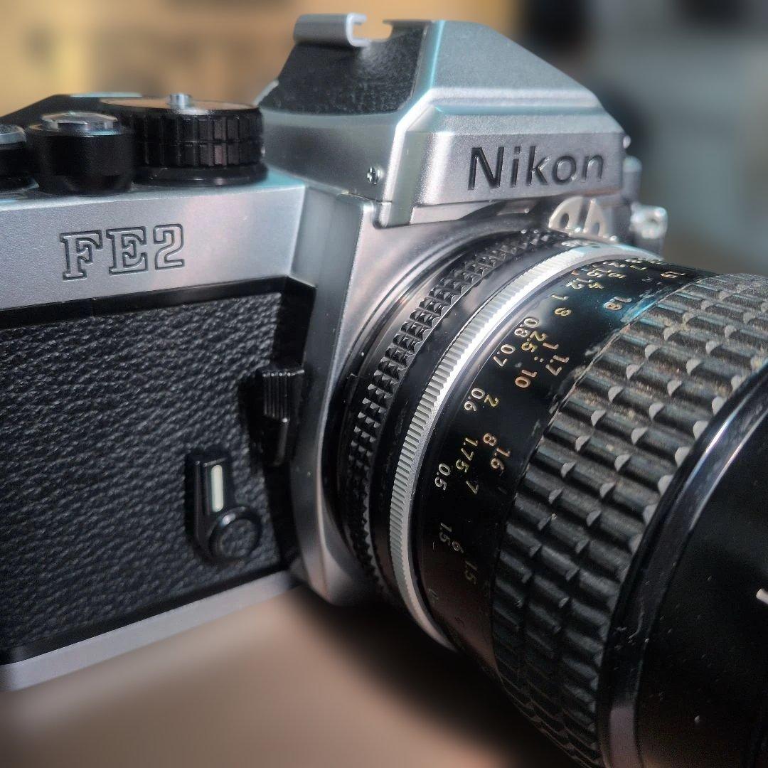 Nikon FE2 ＋ Micro-Nikkor F2.8 50mmレンズ