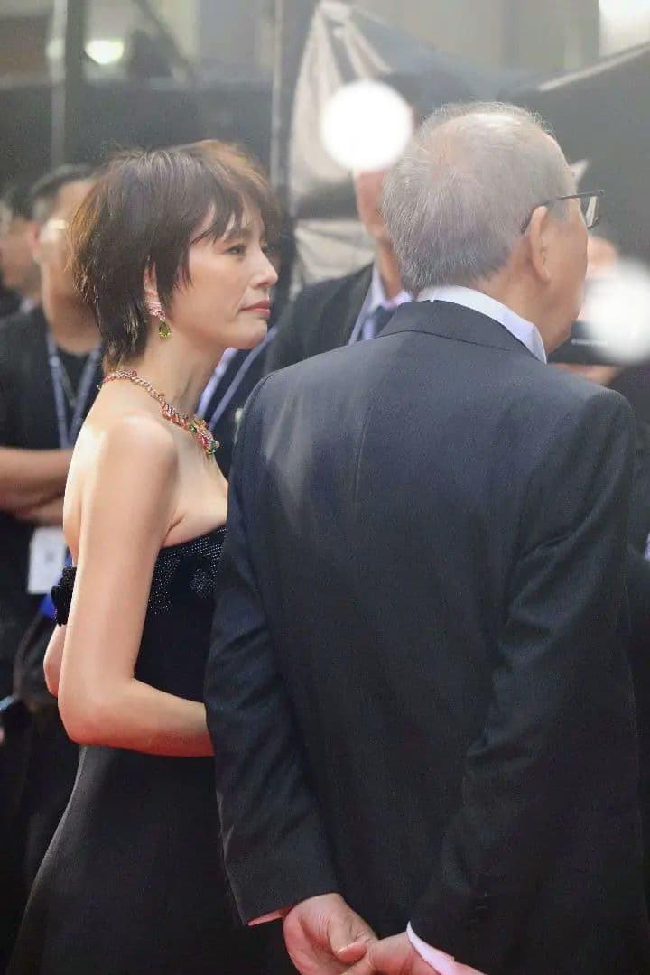 【まりん】米倉涼子さん 綾瀬はるかさん