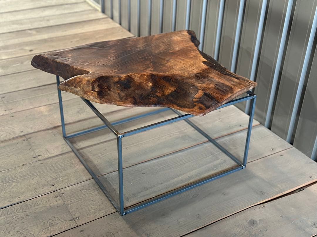 【早い者勝ち！SALE！】ウォールナット　一枚板テーブル　アイアン脚　花台