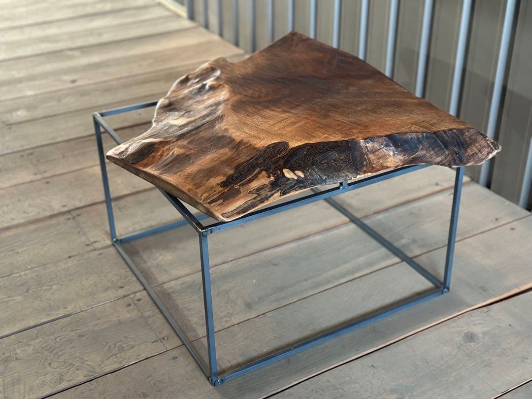 【早い者勝ち！SALE！】ウォールナット　一枚板テーブル　アイアン脚　花台