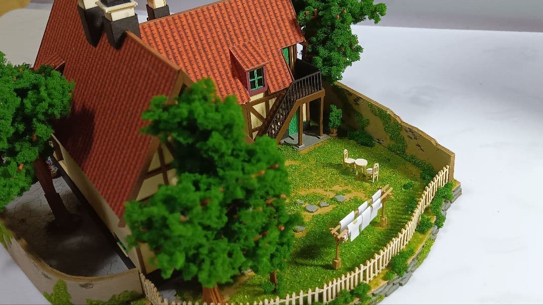 魔女の宅急便　さんけい　ペーパークラフト　ジブリ