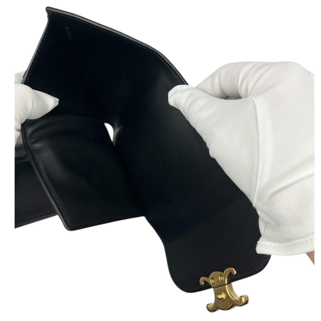 l*n様 CELINE(セリーヌ) 3つ折り スモール フラップウォレット トリ