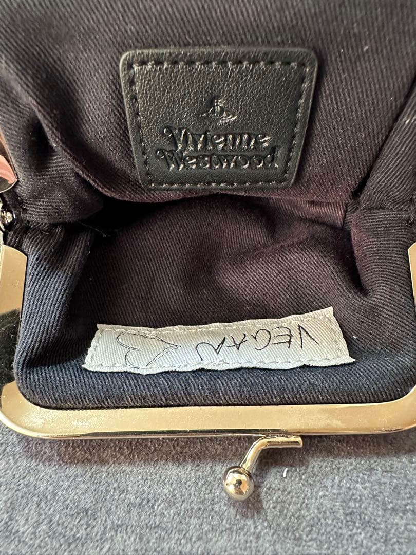 Vivienne Westwood ケース　がま口