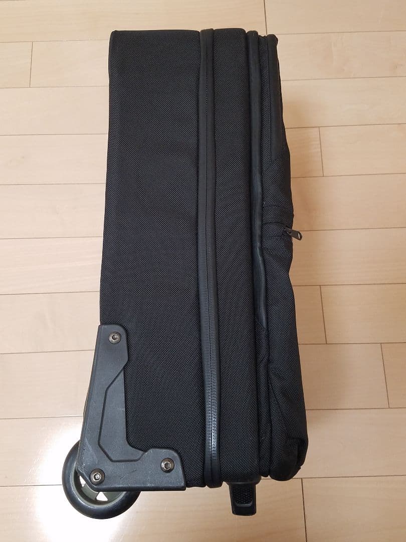 THE NORTH FACE 　シャトルローラー