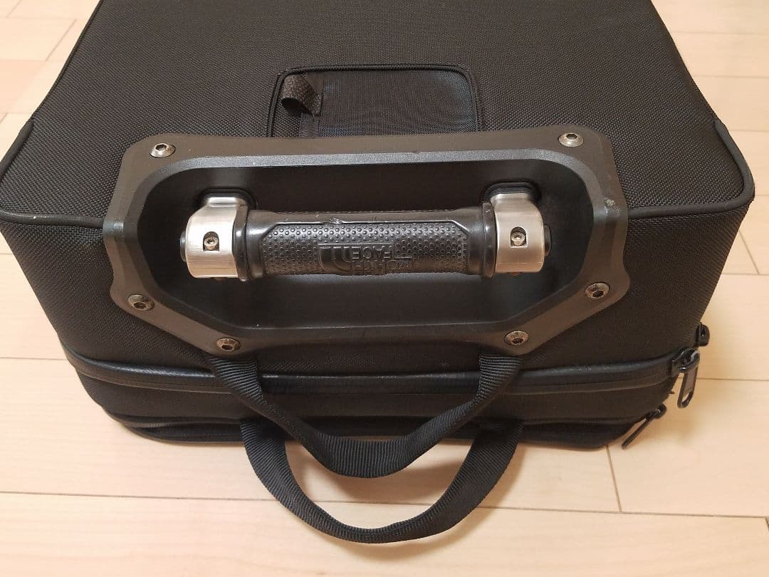 THE NORTH FACE 　シャトルローラー