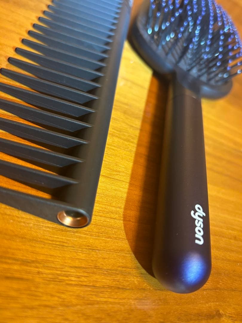 ダイソン Dyson ヘアドライヤー HD08