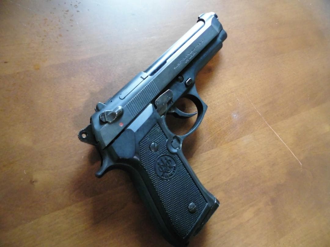 マルシン　ベレッタ９２F　MAXI　固定スライドガスガンプラスチック製