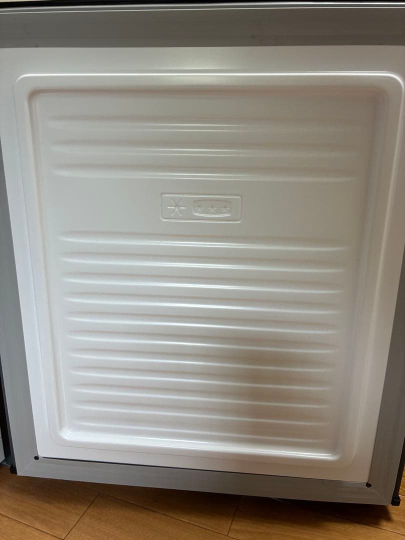 【値下げ】MAXZEN 33L 冷凍庫 コンパクト　黒　ブラック　小型冷凍庫