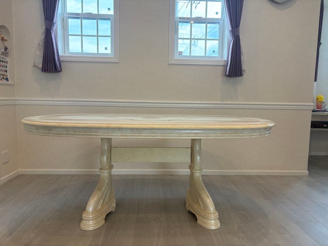 サルタレッリ社　ベルサイユシリーズダイニングテーブル