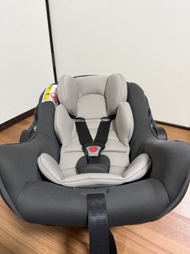 Aprica エアキャリー ISOFIXベース付き チャイルドシート 新生児