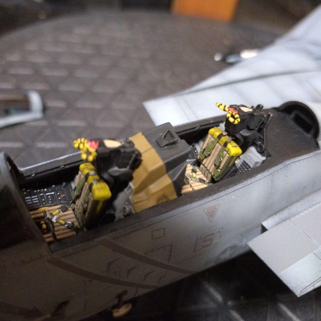 タミヤ 1/48 F14Aプラモデル塗装済み完成品