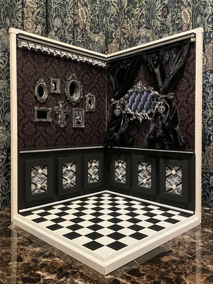 背景ボード　黒薔薇の間