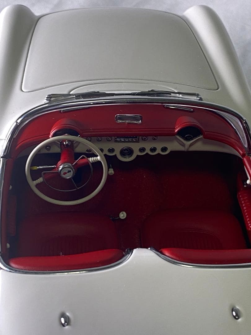 2201❣️ オートアート1/18シボレーコルベット