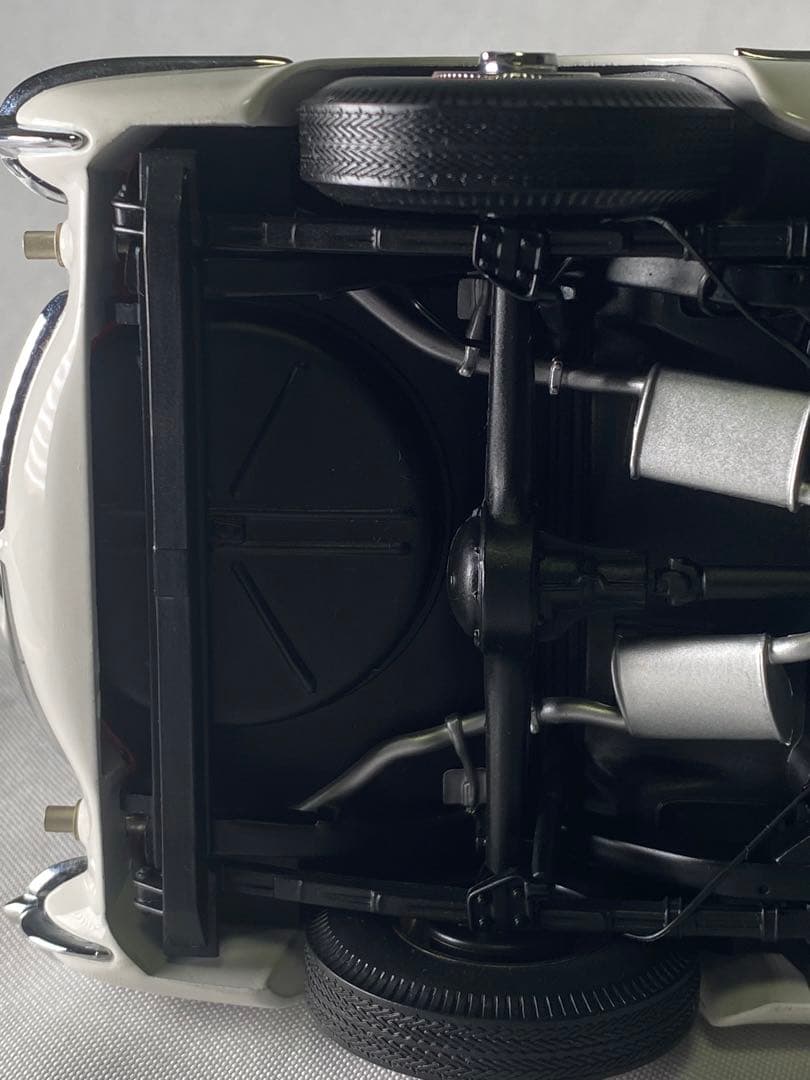 2201❣️ オートアート1/18シボレーコルベット