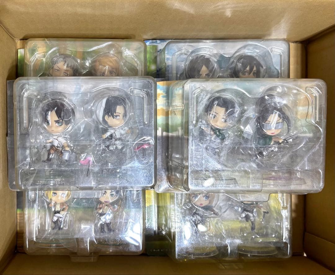 進撃の巨人　ちびきゅんキャラセット　フィギュア　一番くじ　6点