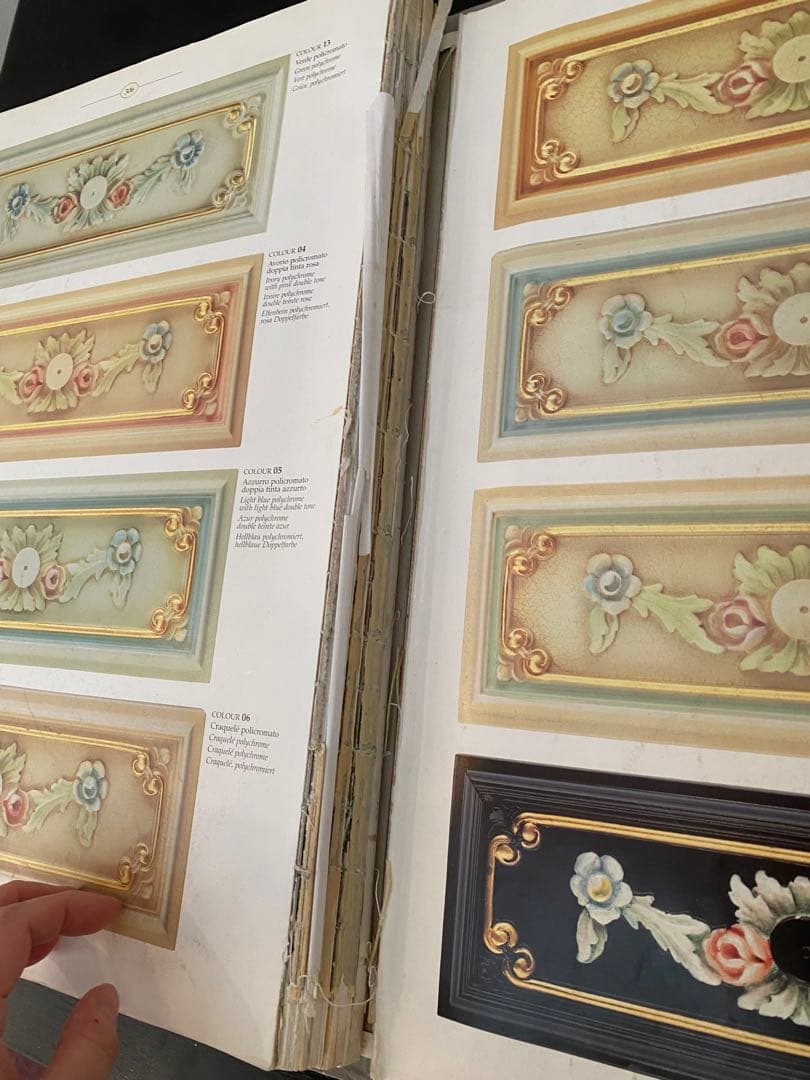 シリック　SILIK 洋書