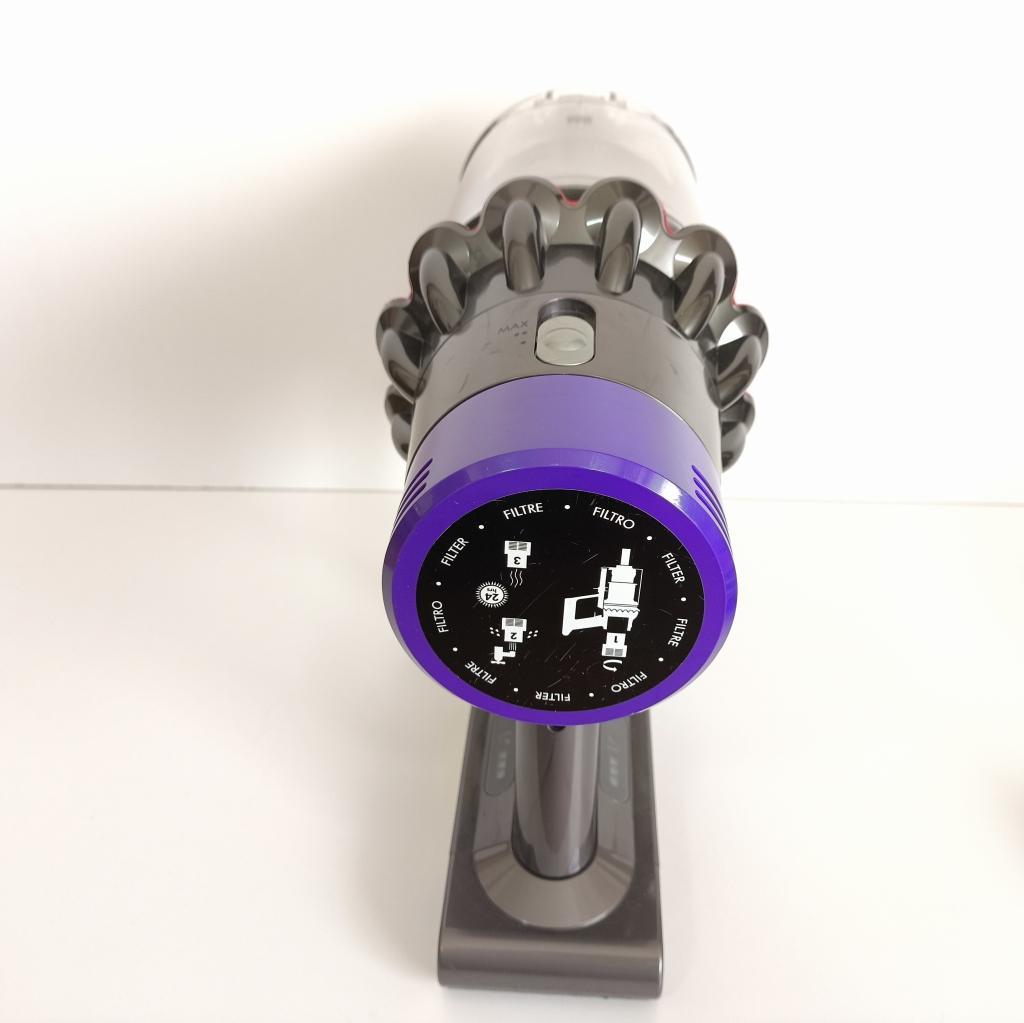 すぐ使える　ダイソン SV12 サイクロン掃除機 本体と付属品 No37