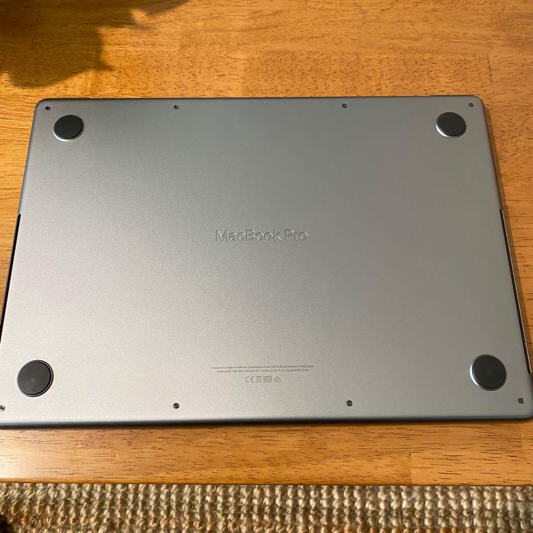 MacBook Pro M1 Pro 16GB 14インチ
