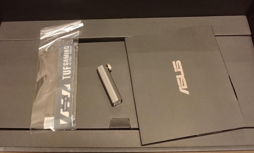 グラフィックボード・グラボ・ビデオカード ASUS TUF Gaming RX 7900 XT OC 20GB