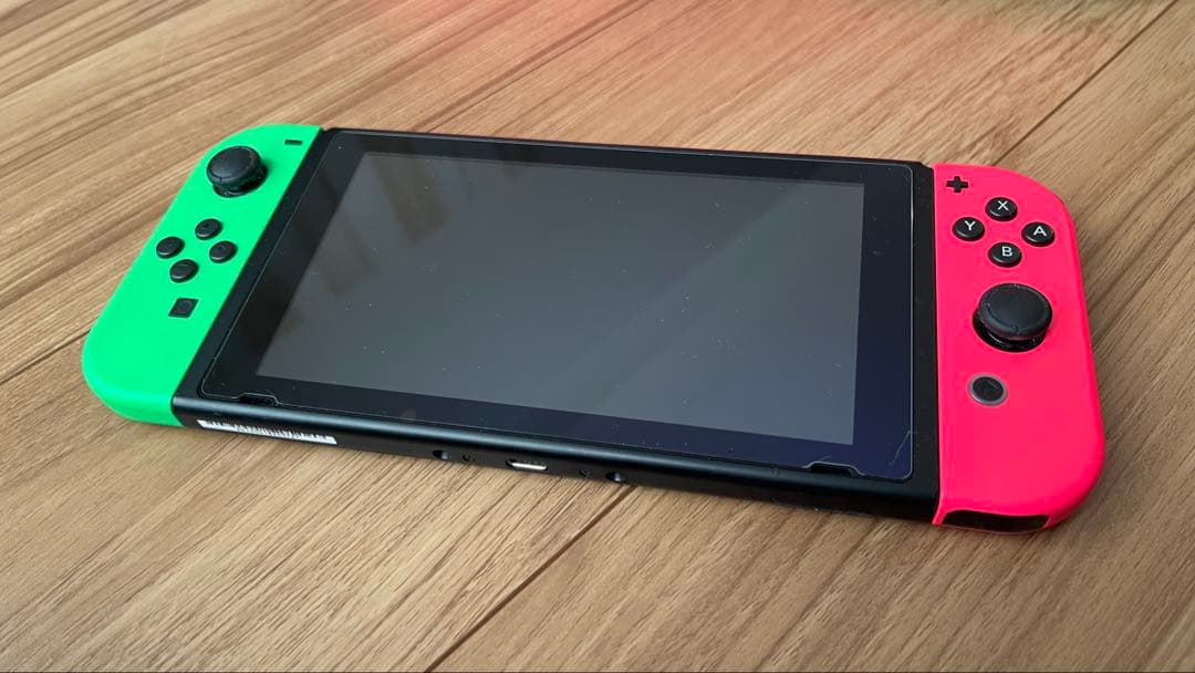 （値下げ！）NintendoSwitch本体 グリーンとピンク 256Gカード付