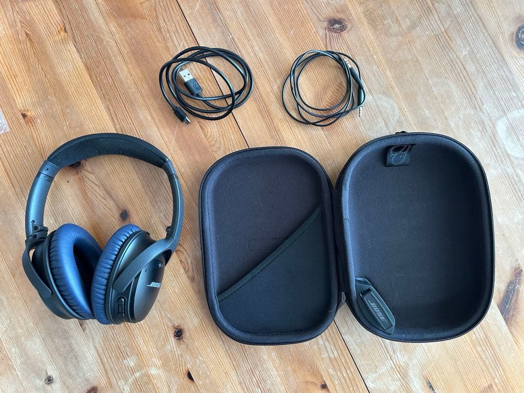 Bose QuiteComfort 35 ワイヤレスヘッドホン