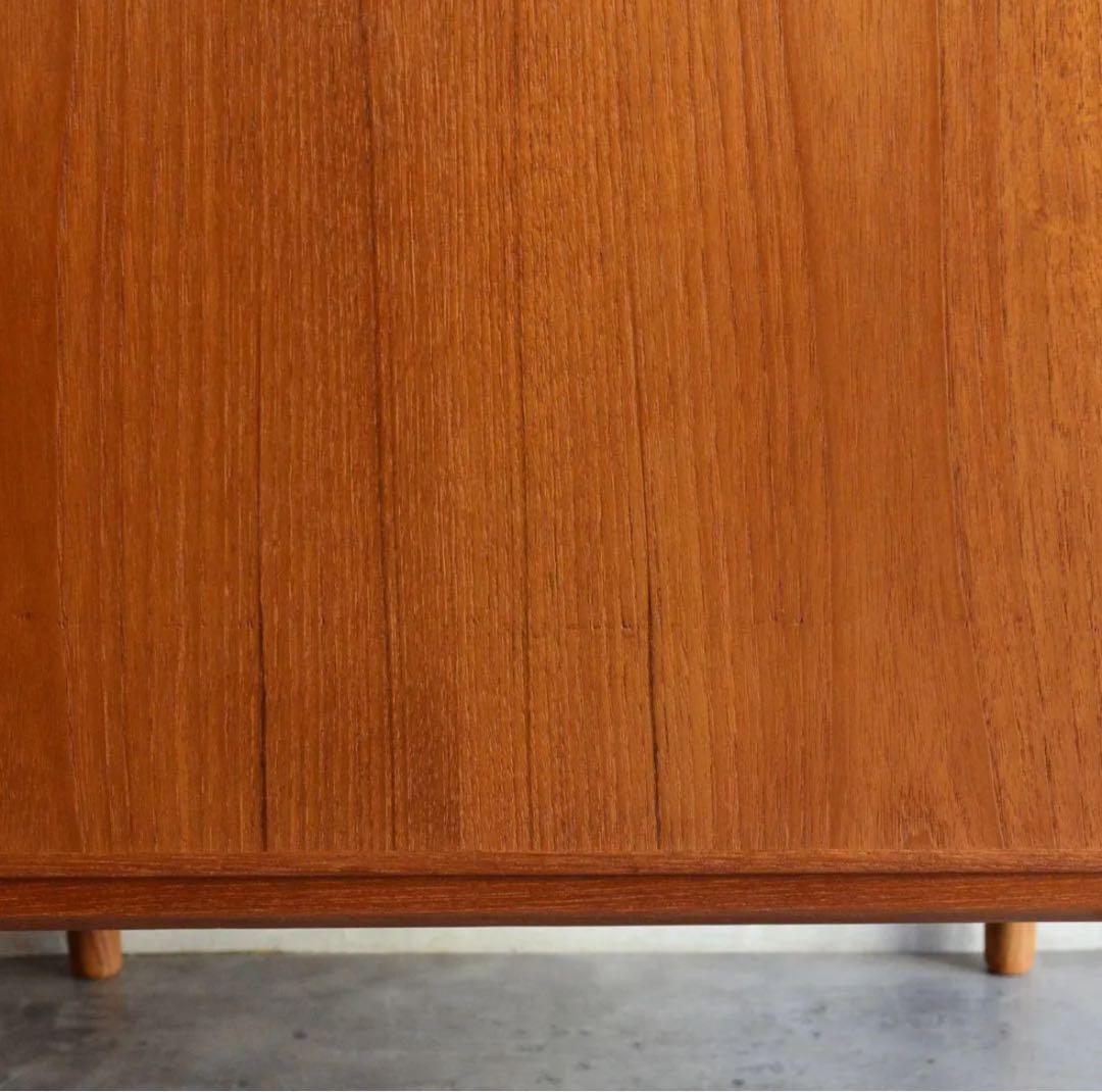 Poul Hundevad ヴィンテージ チーク キャビネットミッドセンチュリー