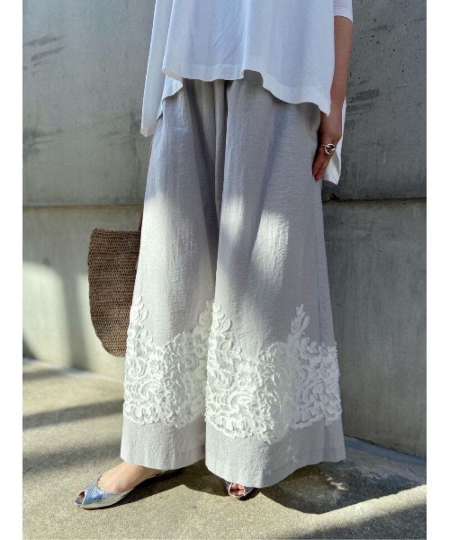 ビアズリー　裾ジャガードサルエルバギー