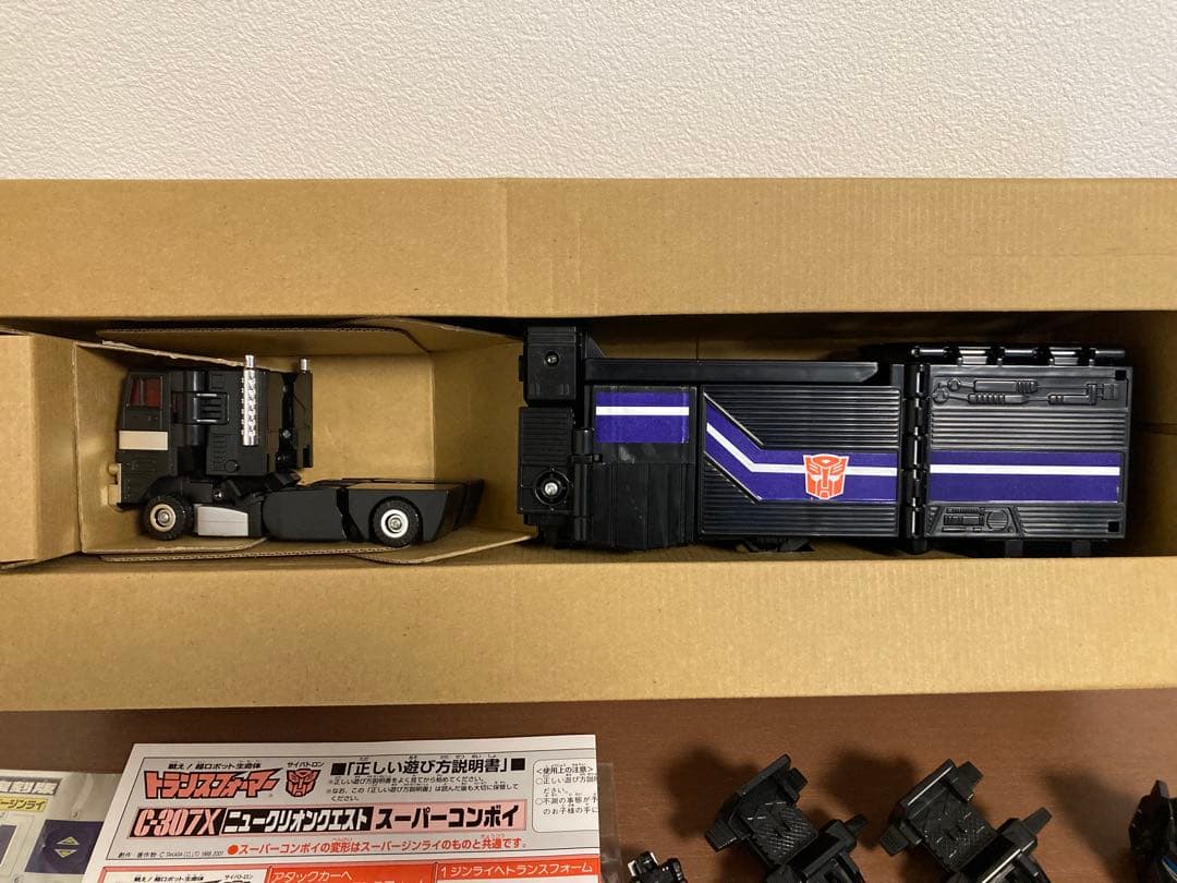 F*e様 トランスフォーマー ニュークリオンクエスト　スーパーコンボイ C-30