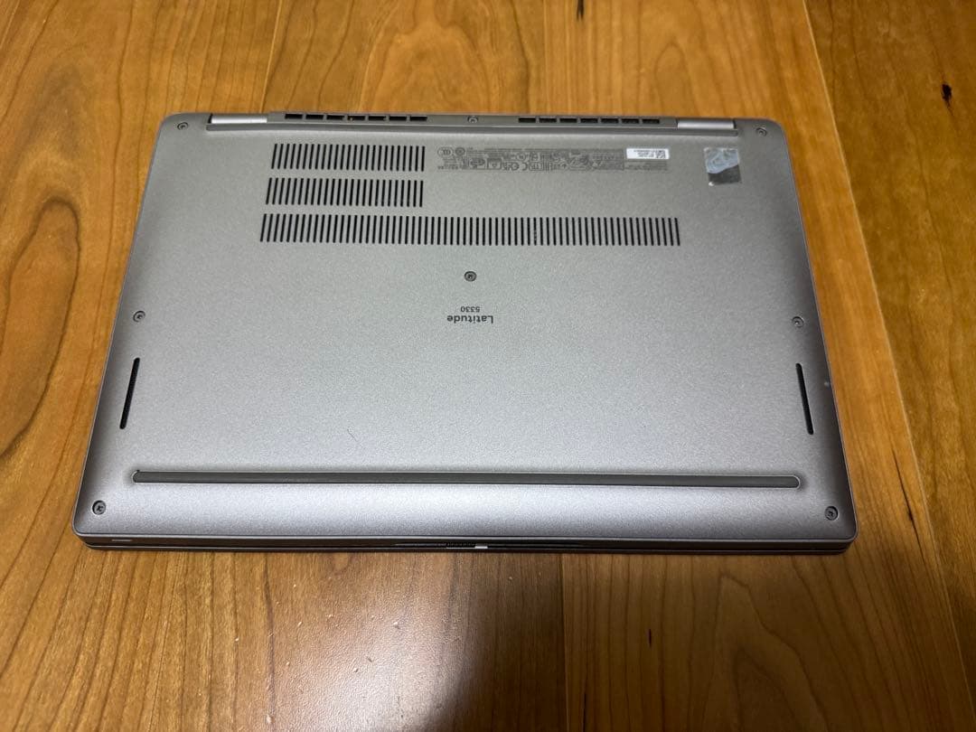 Dell Latitude 5330 Core i5 1245U Office付