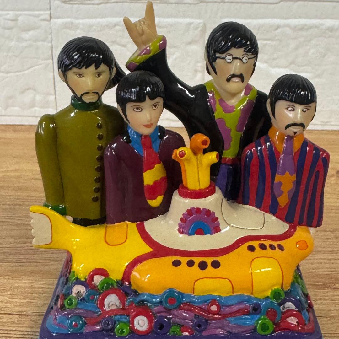 ビートルズ　イエロー・サブマリンのフィギュア