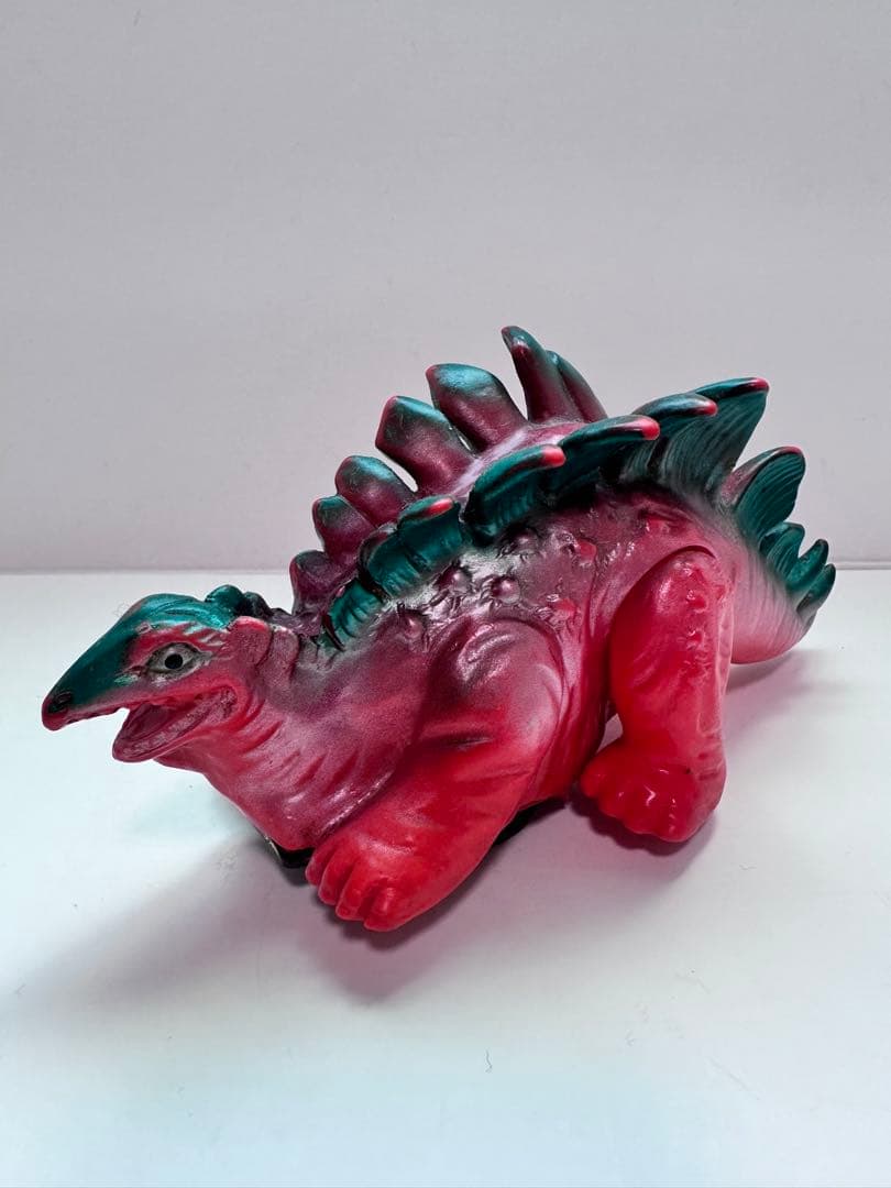 昭和当時物　発火恐竜 すてござうるす フリクショントイ ソフビ