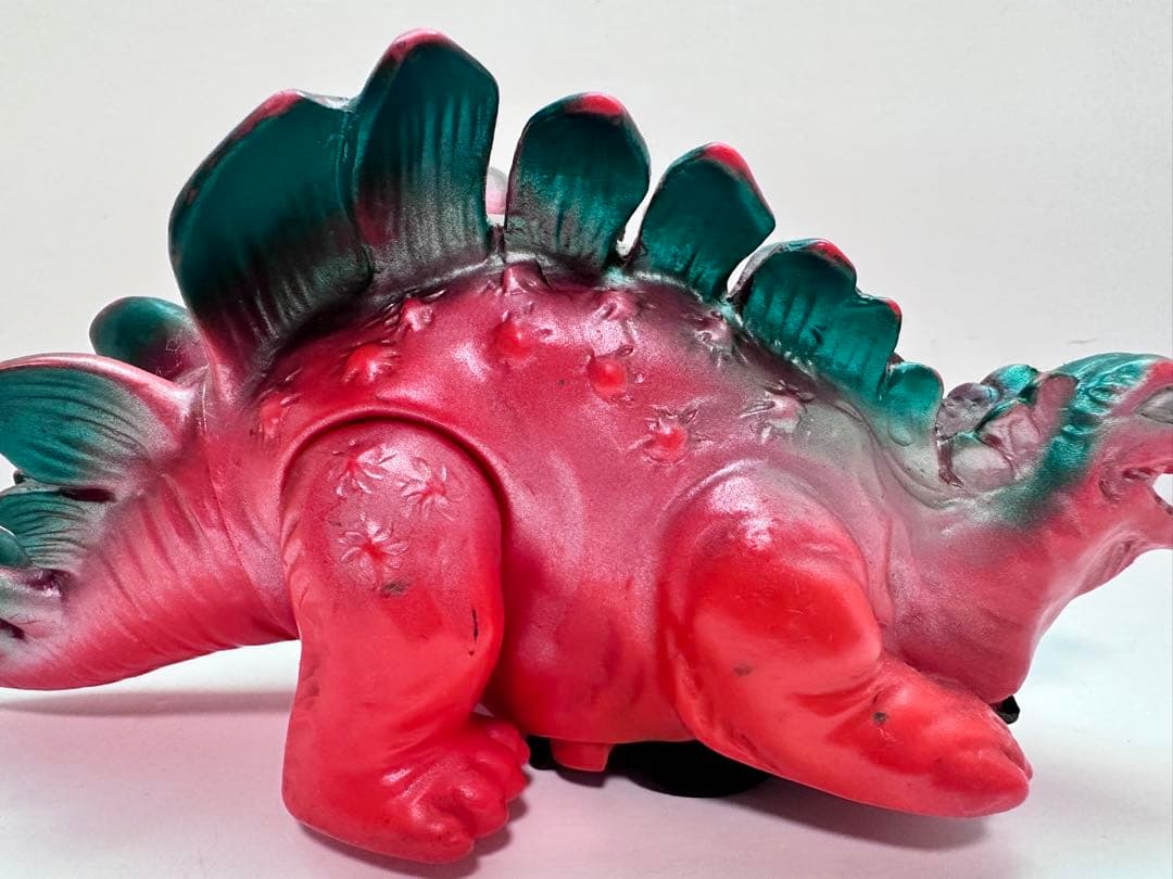 昭和当時物　発火恐竜 すてござうるす フリクショントイ ソフビ