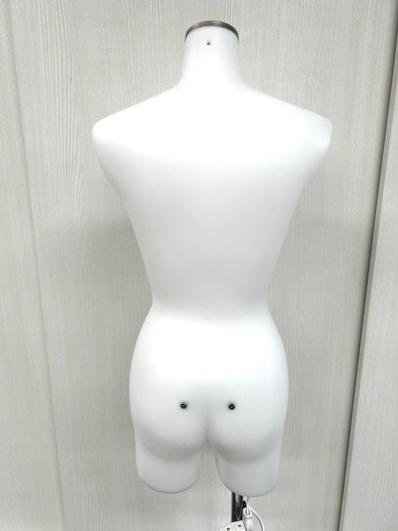 【超美品】 婦人トルソー 内照式 LED ベースあり 9号